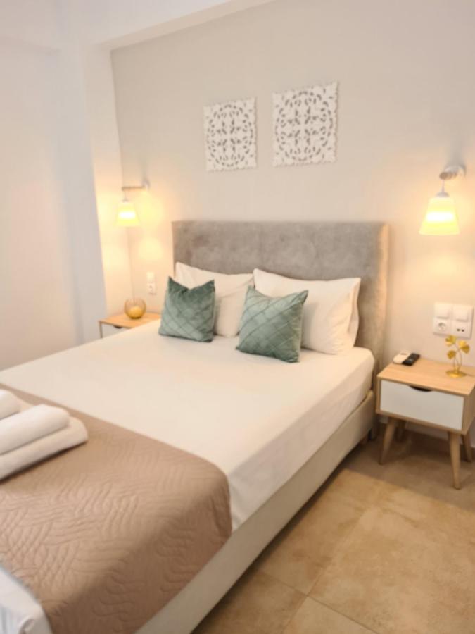 Bella Mare Luxury Apartments Каламаки Екстериор снимка